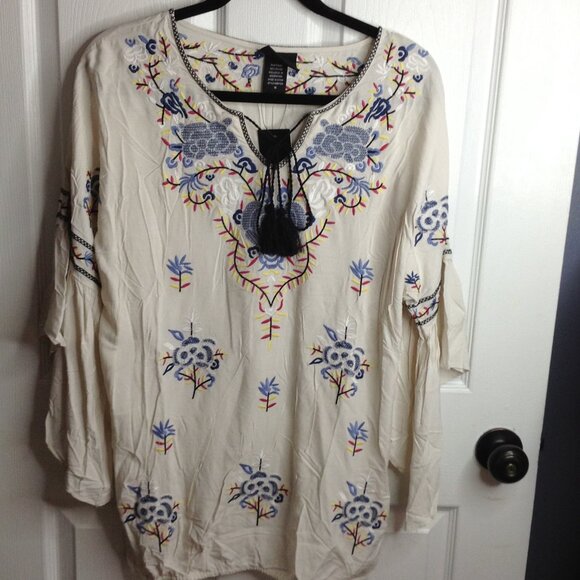 NWT Liv Los Angeles, M gauze, Embroidered, Peasant blouse, Bohemian, Johnny Was - Picture 1 of 7